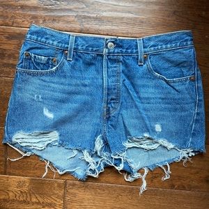 Levi’s original 501 jean shorts